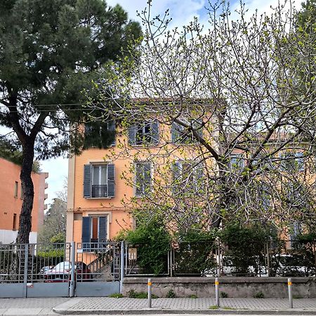 Tupertu Sant'Orsola - Centro Lägenhet Bologna Exteriör bild